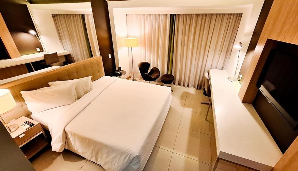 Esuites Savassi Toscanini Belo Horizonte Eksteriør bilde